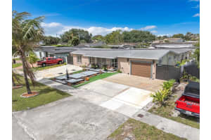 17932 NW 78th Ave, Hialeah, FL 33015, - MLS#A12005671