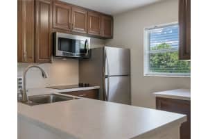 3506 NW 49th Ave APT 511, Lauderdale Lakes, FL 33319, - MLS#A12005782
