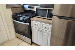 1231 Pennsylvania Ave APT 10, Miami Beach, FL 33139, - MLS#A12005791