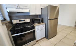 1231 Pennsylvania Ave APT 10, Miami Beach, FL 33139, - MLS#A12005791