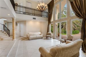 11071 SW 28th St, Miami, FL 33165, - MLS#A12005798