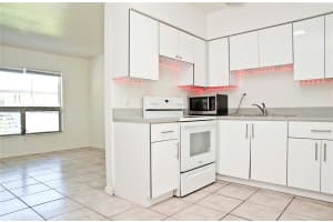 2206 Fillmore St #6, Hollywood, FL 33020, - MLS#A12005801