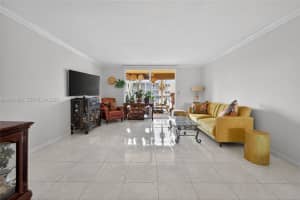 610 NE 12th Ave APT 602, Hallandale Beach, FL 33009, - MLS#A12005802