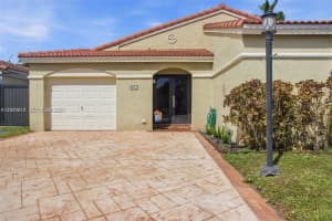 561 SW 87th Ct, Miami, FL 33174, - MLS#A12005810