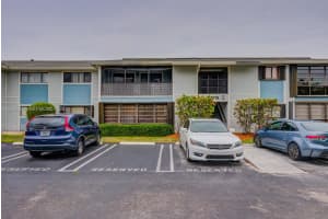 9715 Hammocks Blvd 106, Miami