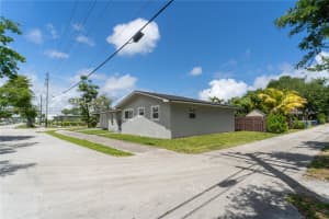 2260 Charleston St, Hollywood, FL 33020, - MLS#A12005842