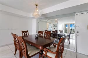 231 174th St APT 617, Sunny Isles Beach, FL 33160, - MLS#A12005844