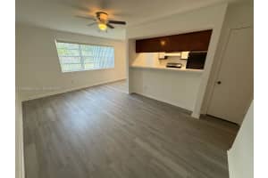 15285 Sw 107th Ln 214, Miami