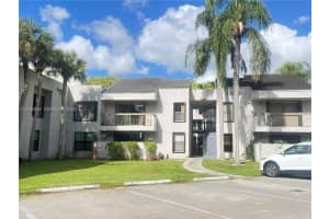 13240 Sw 88th Ln 106-e, Miami