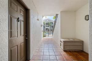 6841 SW 44th St APT 106, Miami, FL 33155, - MLS#A12005863