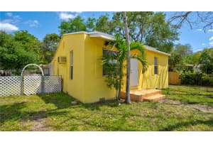 1085 NE 128th St, North Miami, FL 33161, - MLS#A12005880