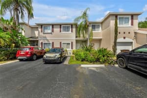 783 Nw 42nd Pl, Deerfield Beach