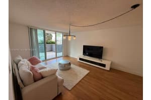 1155 Brickell Bay Dr APT 606, Miami, FL 33131, - MLS#A12005901