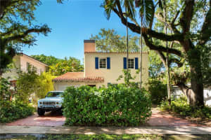528 Alcazar Ave, Coral Gables, FL 33134, - MLS#A12005914