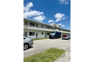 11 Ne 204th St 23, Miami Gardens