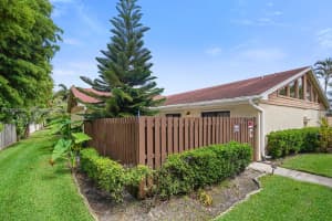 4397 Woodstock Dr APT C, West Palm Beach, FL 33409, - MLS#A12005935