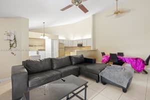 4397 Woodstock Dr APT C, West Palm Beach, FL 33409, - MLS#A12005935