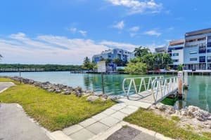 400 Kings Point Dr APT 331, Sunny Isles Beach, FL 33160, - MLS#A12005982