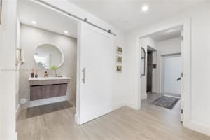 120 Salamanca Ave Apartment 3b, Coral Gables, FL 33134, - MLS#A12005992