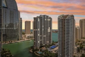 901 Brickell Key Blvd 1009, Miami
