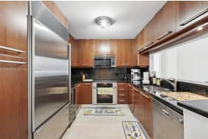 901 Brickell Key Blvd APT 1009, Miami, FL 33131, - MLS#A12006008