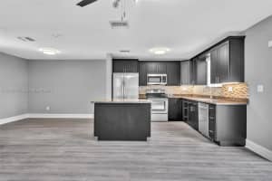 14212 NE 4th Ave, Miami, FL 33161, - MLS#A12006017