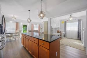 4001 SW 73rd Ave, Davie, FL 33314, - MLS#A12006019