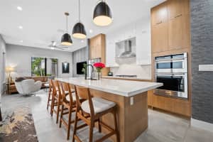 4392 NW 80th Ave, Doral, FL 33166, - MLS#A12006064