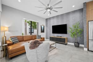 4392 NW 80th Ave, Doral, FL 33166, - MLS#A12006064