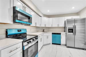 3360 Spanish Moss Ter 305, Lauderhill
