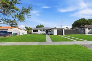 9660 Dominican Dr, Cutler Bay