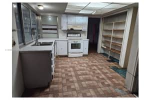 750 N Douglas Rd, Pembroke Pines, FL 33024, - MLS#A12006096