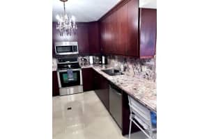1904 S Ocean Dr 1707, Hallandale Beach