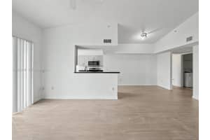 9615 NW 1st Ct #10302, Pembroke Pines, FL 33024, - MLS#A12006148