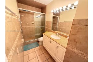 1520 McKinley St APT 210E, Hollywood, FL 33020, - MLS#A12006153
