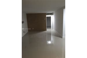 RM8F+G8, 4110 NW 79th Ave APT 1B, Doral, FL 33166, - MLS#A12006159