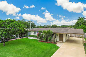 2636 Havana Dr, Miramar