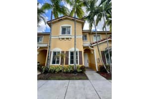10760 Nw 82nd Ter 8-7, Doral