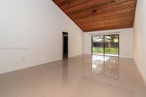 2911 N 33rd Terrace, Hollywood, FL 33021, Sold 06/10/26