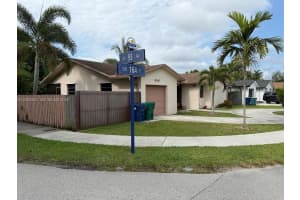 9300 SW 164th St, Palmetto Bay, FL 33157, - MLS#A12006202