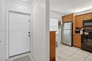 10431 NW 3rd St, Pembroke Pines, FL 33026, - MLS#A12006219