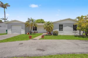 12001 SW 118th St, Miami, FL 33186, - MLS#A12006241