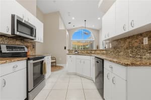 16284 NW 24th St, Pembroke Pines, FL 33028, - MLS#A12006246