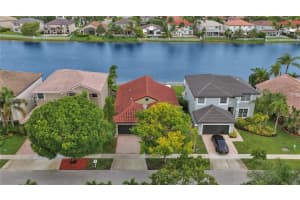 17961 SW 27th St, Miramar, FL 33029, - MLS#A12006250