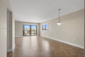 7801 Abbott Ave APT 508, Miami Beach, FL 33141, - MLS#A12006261