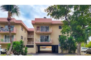 3522 Ne 171st St 308, North Miami Beach