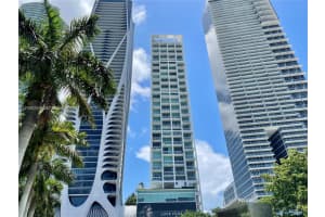 1040 Biscayne Blvd 3305, Miami