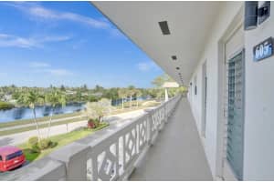 4706 Nw 36th St 605, Lauderdale Lakes