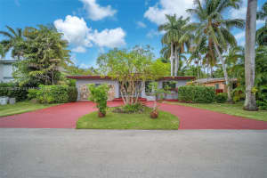 7701 Center Bay Dr, North Bay Village, FL 33141, - MLS#A12006300