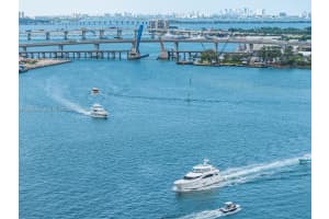 888 Brickell Key Dr APT 2112, Miami, FL 33131, - MLS#A12006326